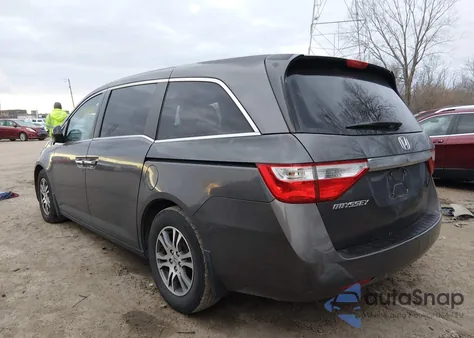 2013 Honda Odyssey Ex-L from USA, damaged, VIN 5FNRL5H66DB054401